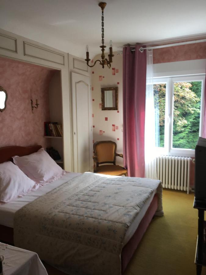 Maison Proche De Barfleur Accolee A Un Commerce Anneville-en-Saire Exteriér fotografie
